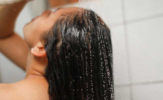 Wetting The Hair